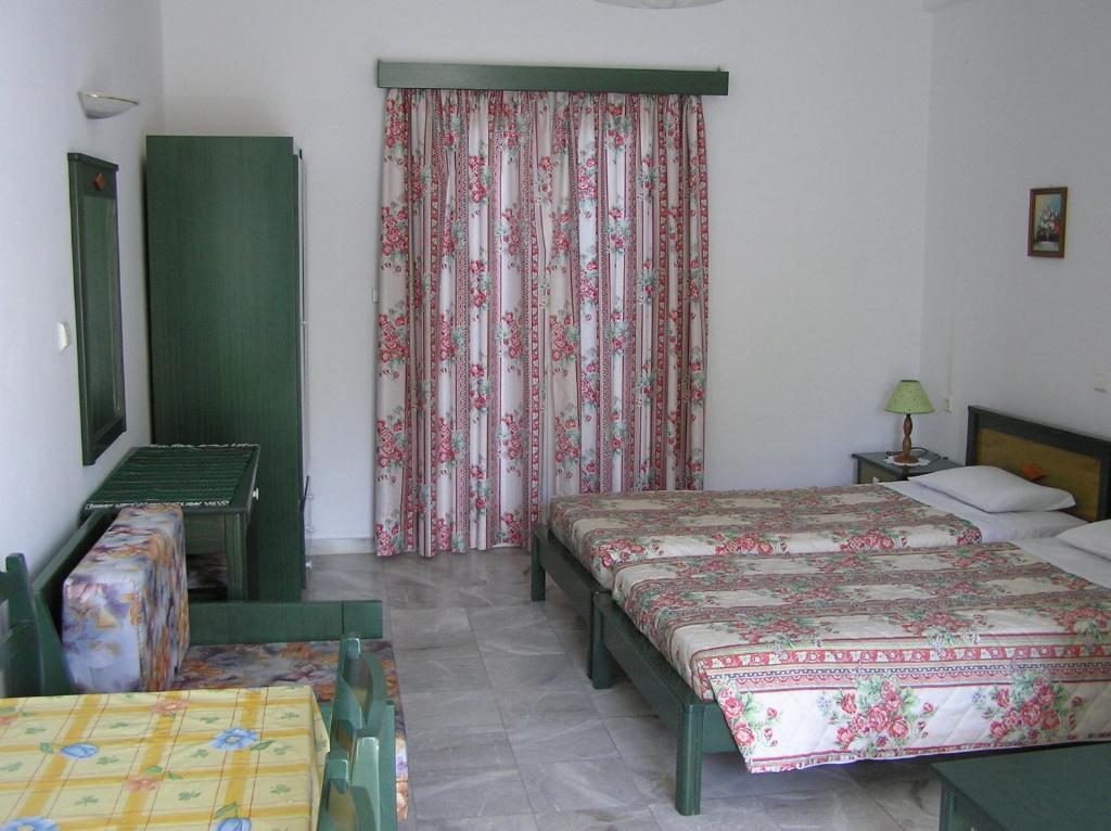 Aparthotel Knossos Pánormos Esterno foto