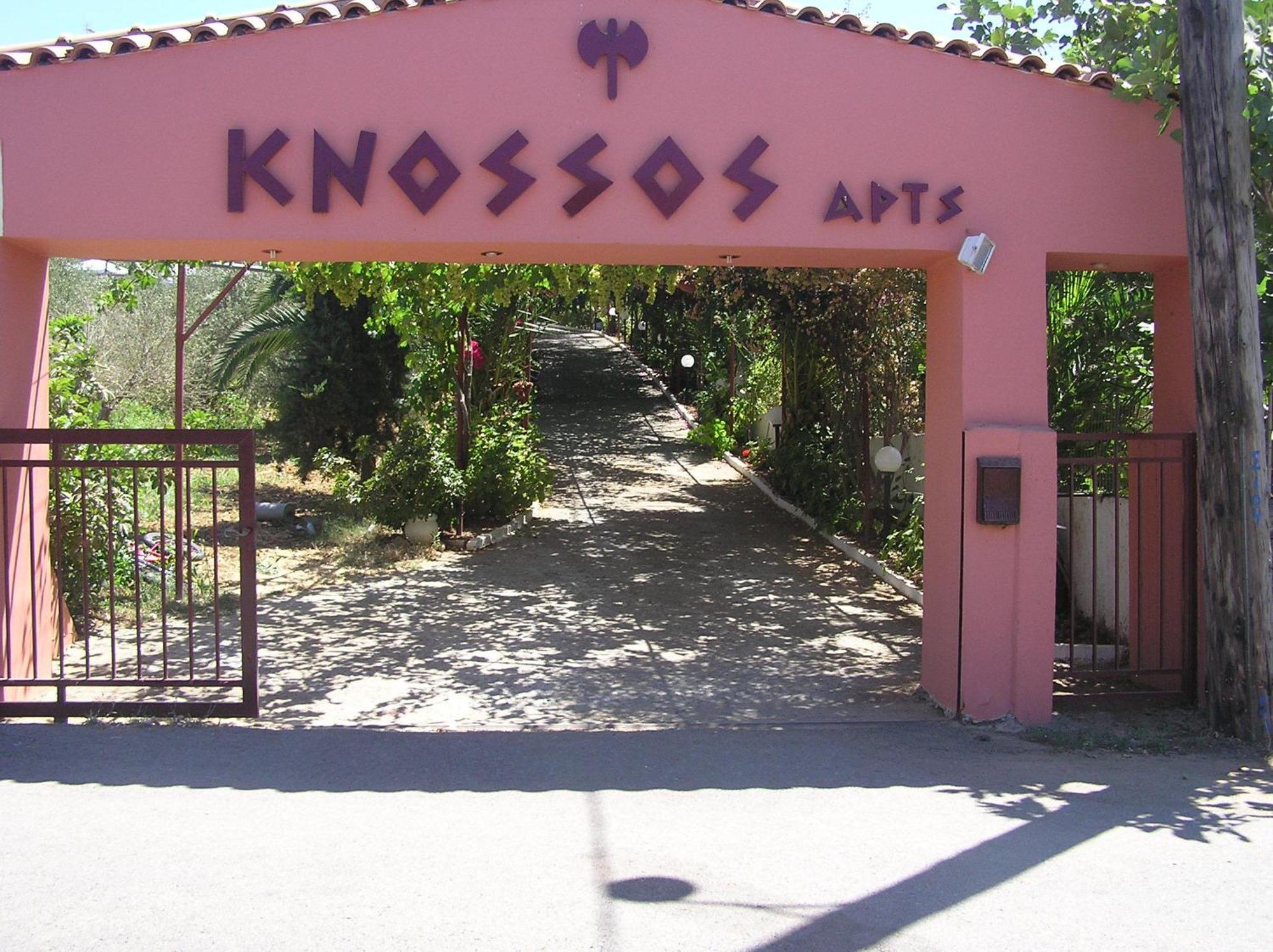Aparthotel Knossos Pánormos Esterno foto
