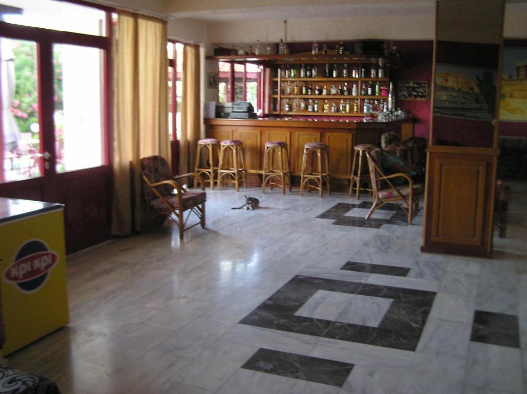 Aparthotel Knossos Pánormos Esterno foto