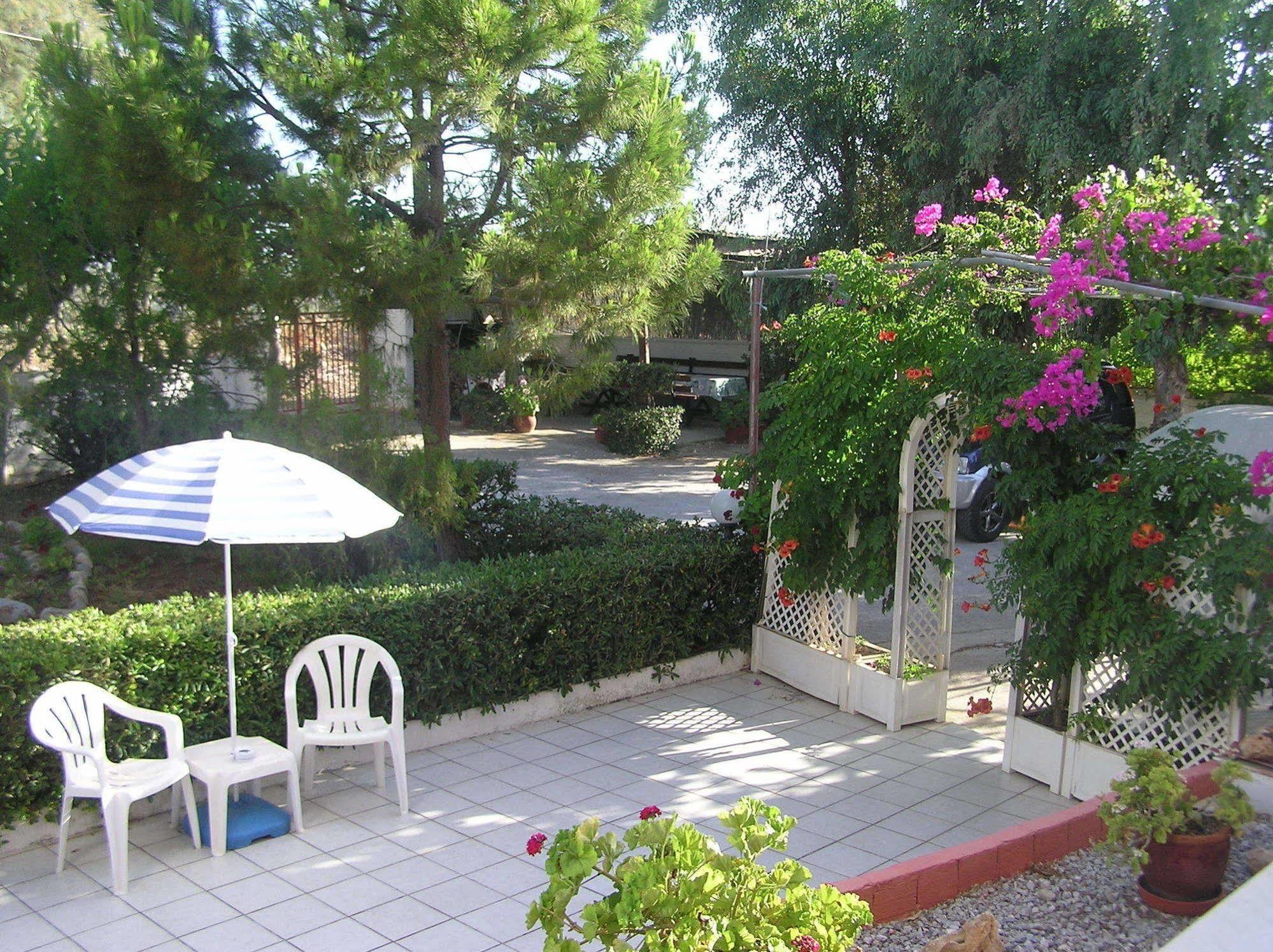 Aparthotel Knossos Pánormos Esterno foto